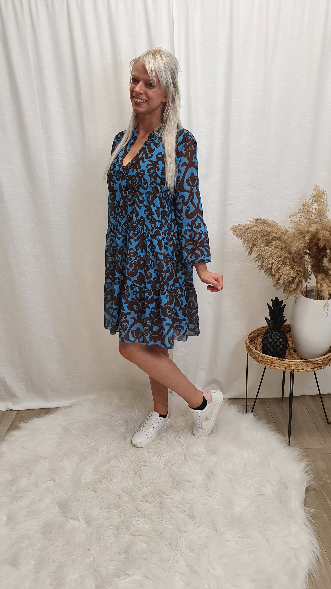 Short oversized dress – Blue