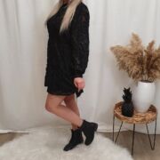 Short lace dress – Black